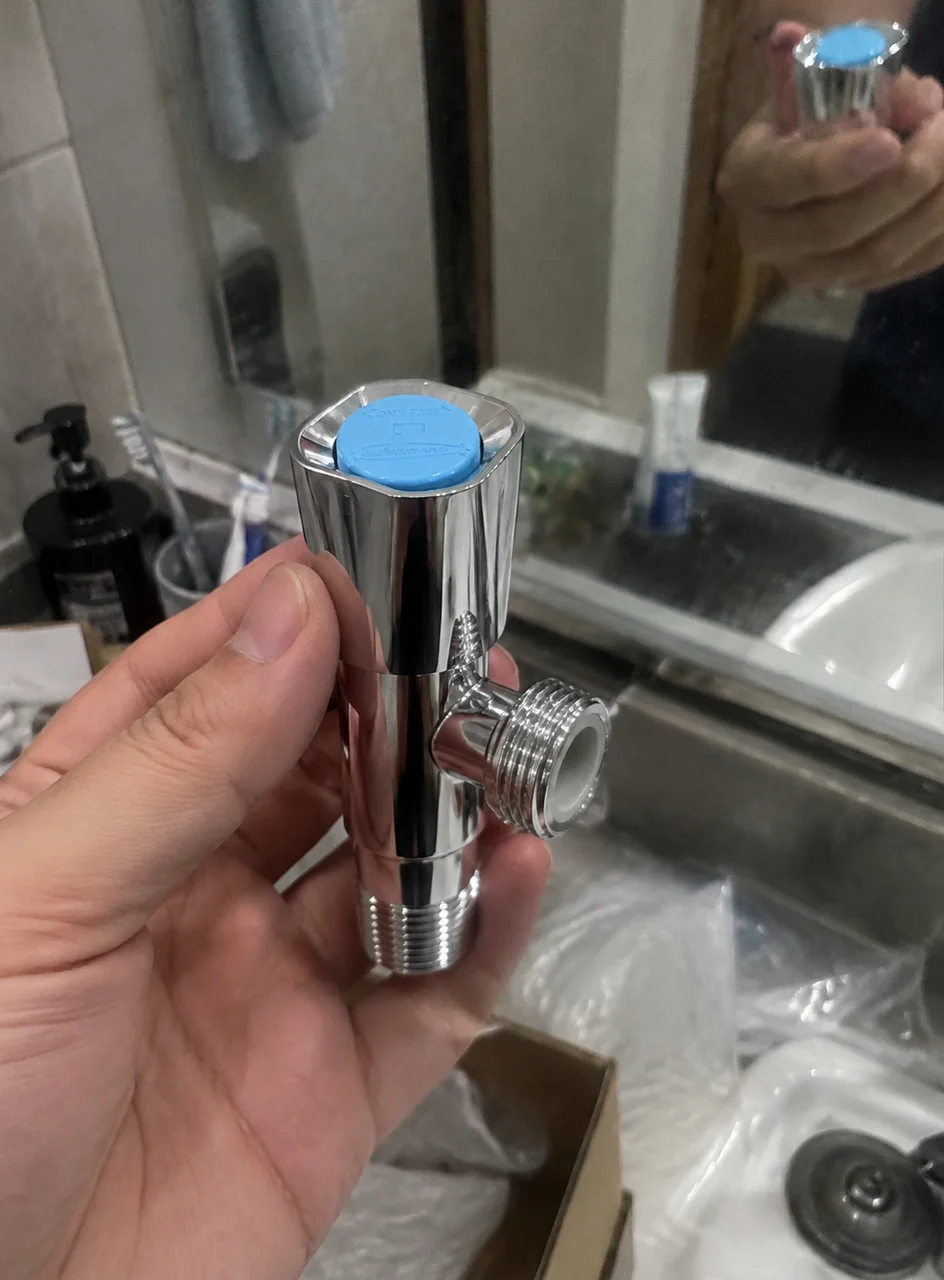角阀